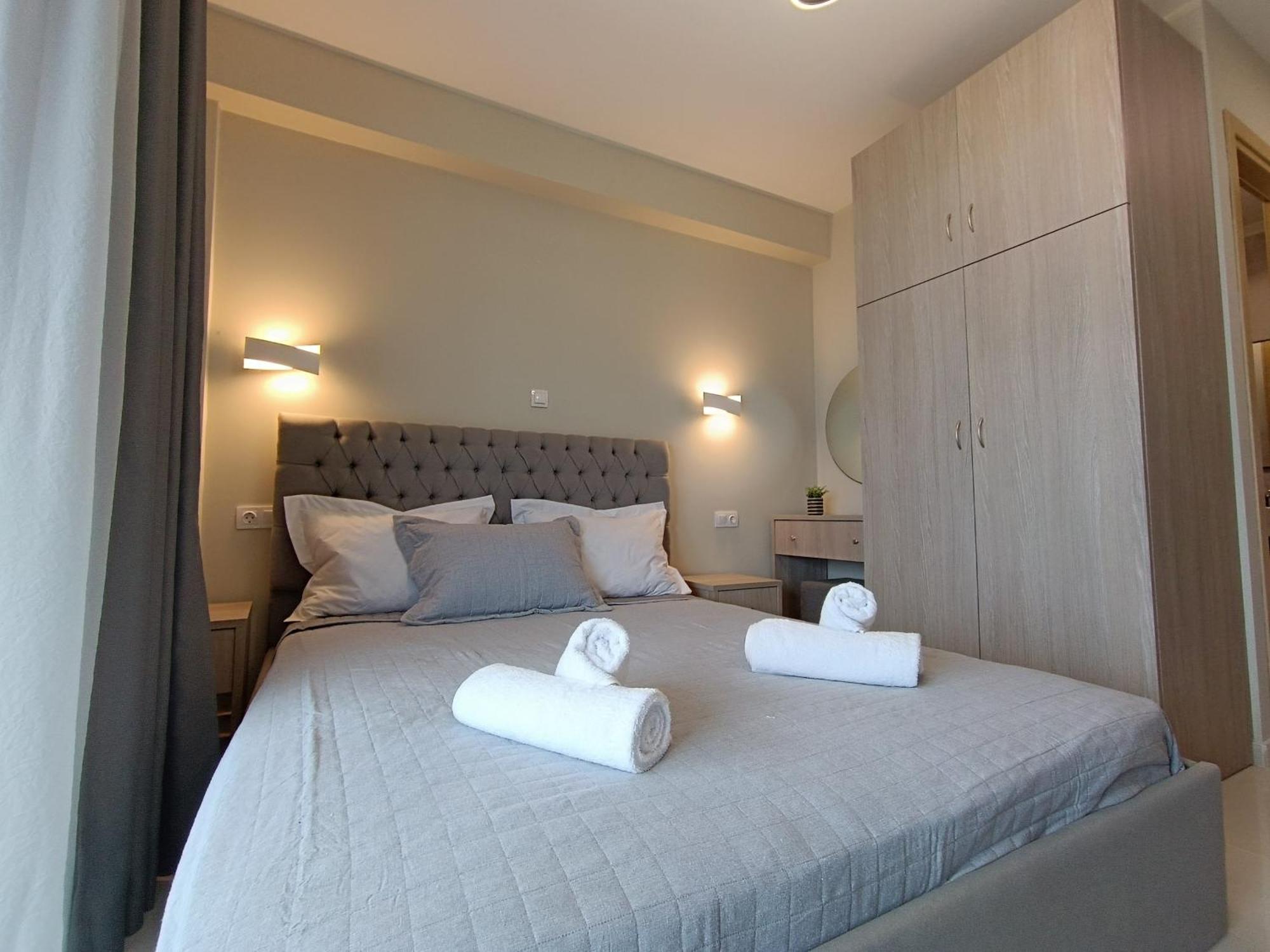 Alta Mare Aparthotel Néa Péramos Екстериор снимка