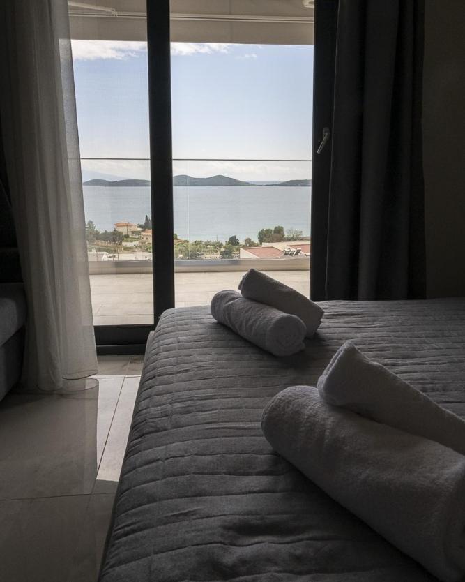 Alta Mare Aparthotel Néa Péramos Екстериор снимка